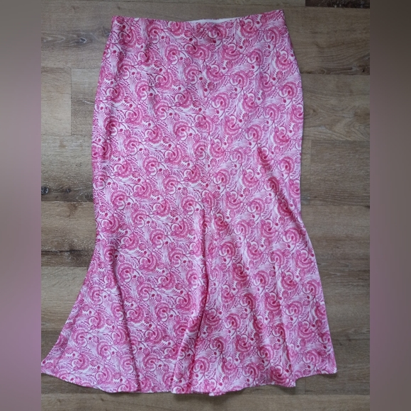 J.Crew Pink Swirl Slip Skirt Size Medium - Picture 3 of 6